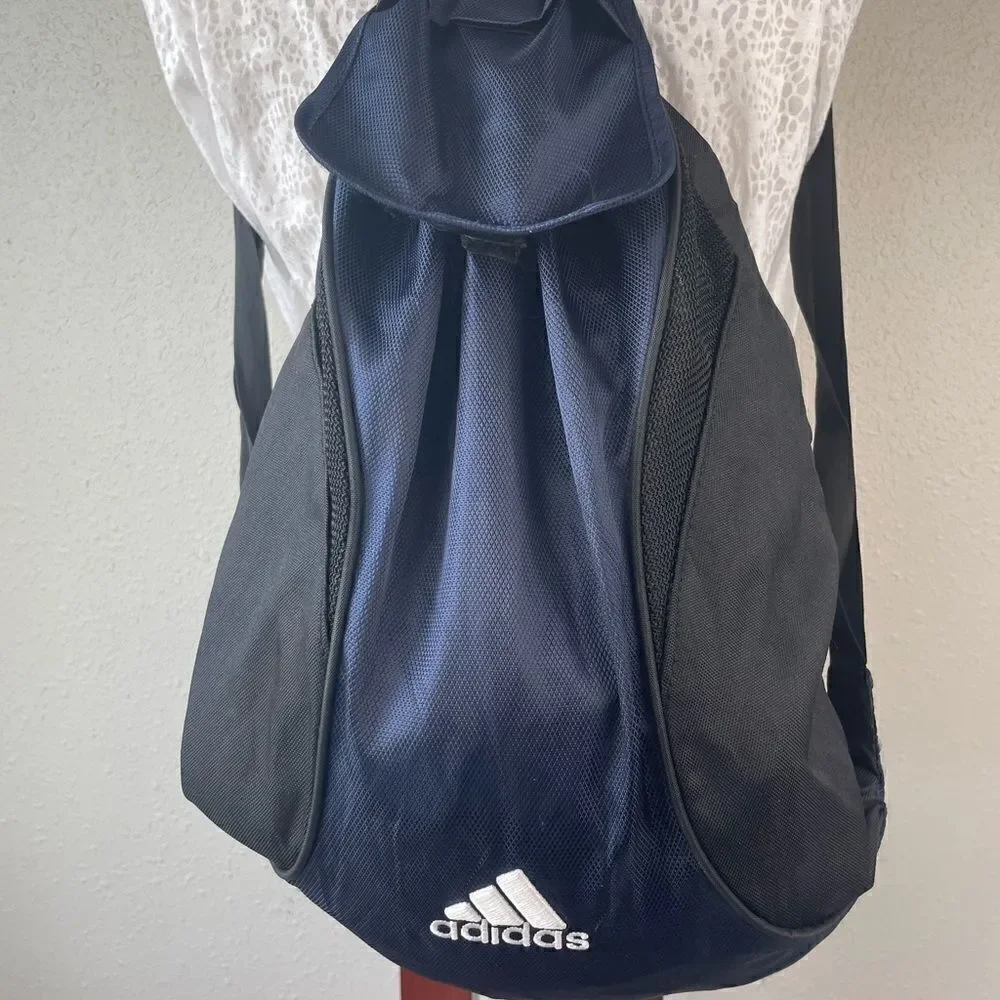 NWOT Adidas Cinch Yo Back Pack